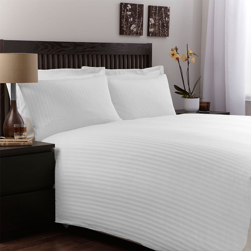 Hotel Quality 100% Cotton Satin Stripe Duvet Cover Set With Pillowcase 300TC 