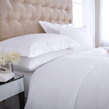 1.lenjerie-pat-percale-luna-textile-hoteliere-lenjerii-de-pat-percale.jpg